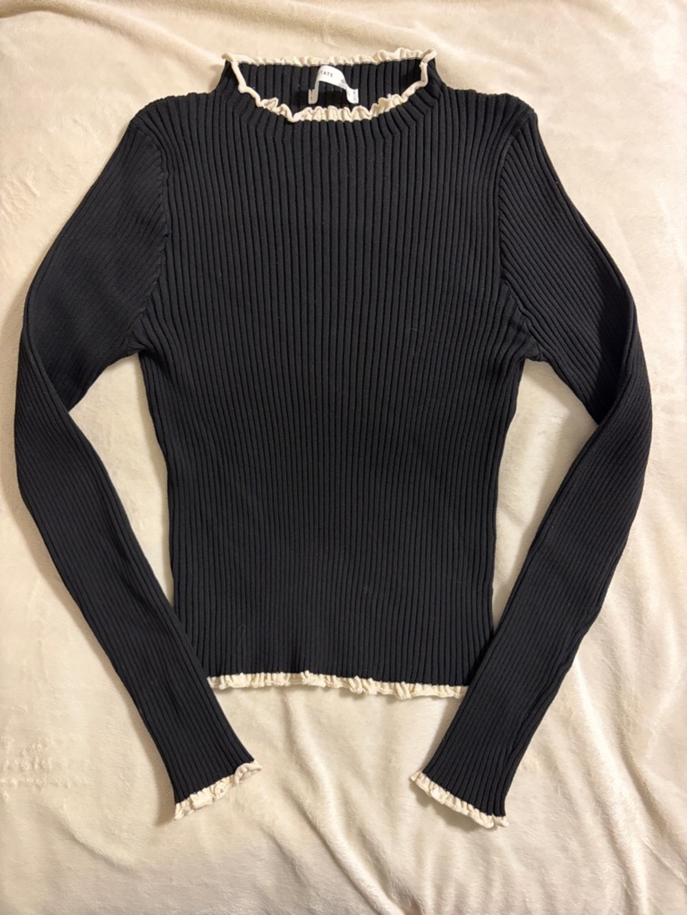 Altar'd State Loren Ribbed Mock-Neck Top- Black/Cream